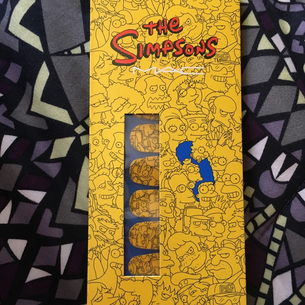 MAC Cosmetics/ The Simpson’s Nail Art RARE